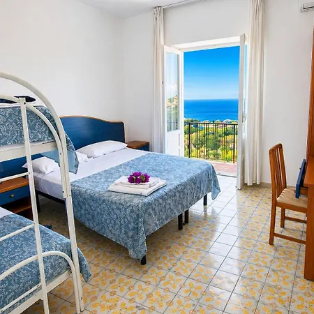 Bellavista Hotel 2*