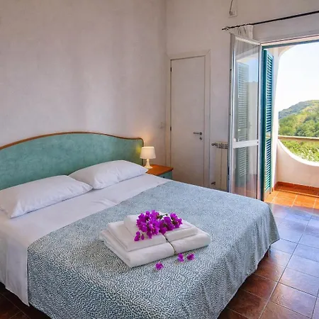 Hotel Bellavista Serrara Fontana